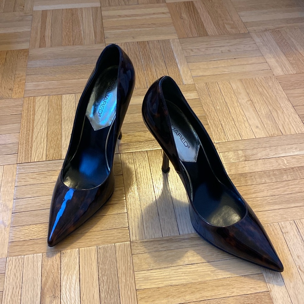 D Squared2 Tortoise shell patent leather pumps